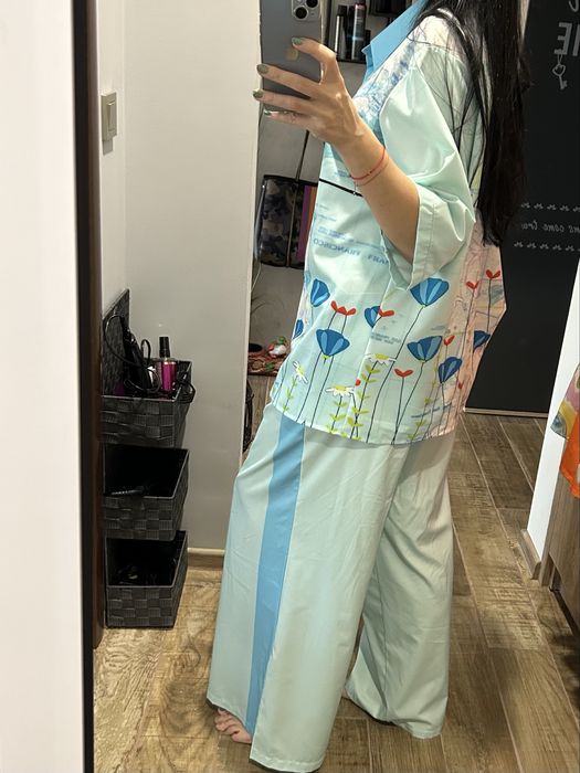 Уникален дамски комплект