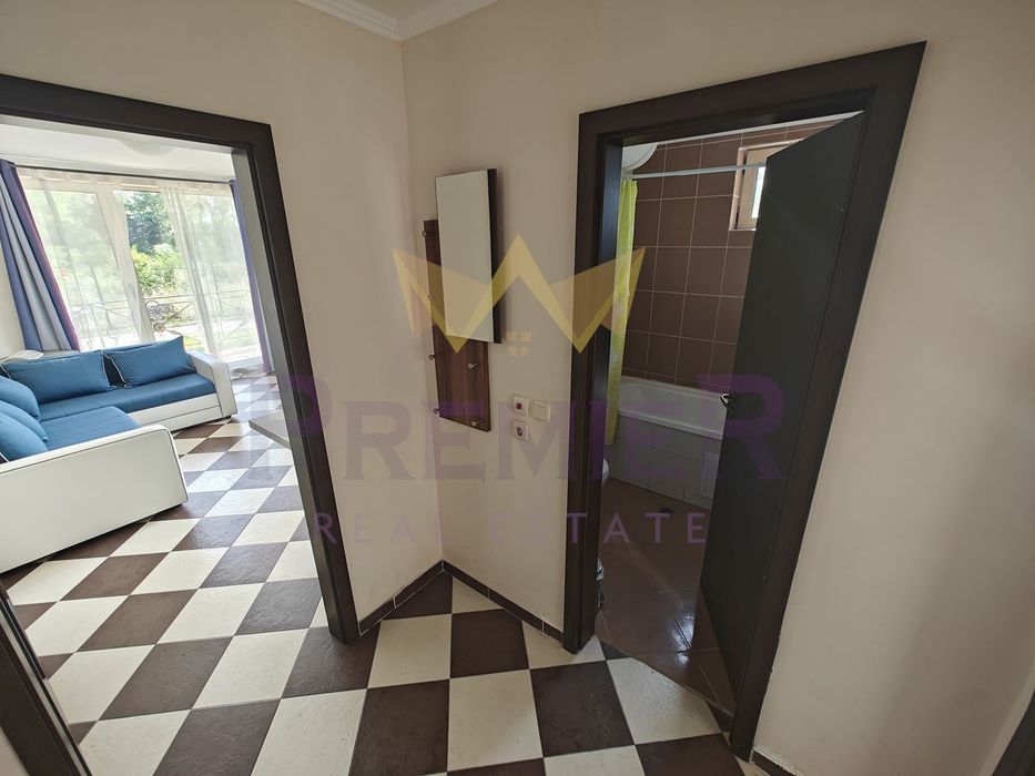 Продава се Двустаен апартамент в Созопол - 65 кв.м за 1485 €/кв.м - Снимка #6