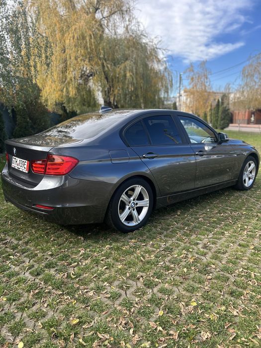 BMW seria 3 diesel F30 automat Head Up Display plafon negru xenon LED