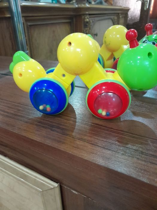 Продам гусиничек