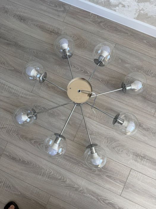 Продам люстру/ люстра