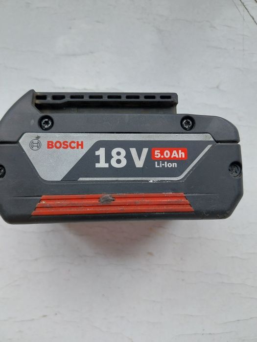 Vând acumulator autofiletanta bosch 5ah
