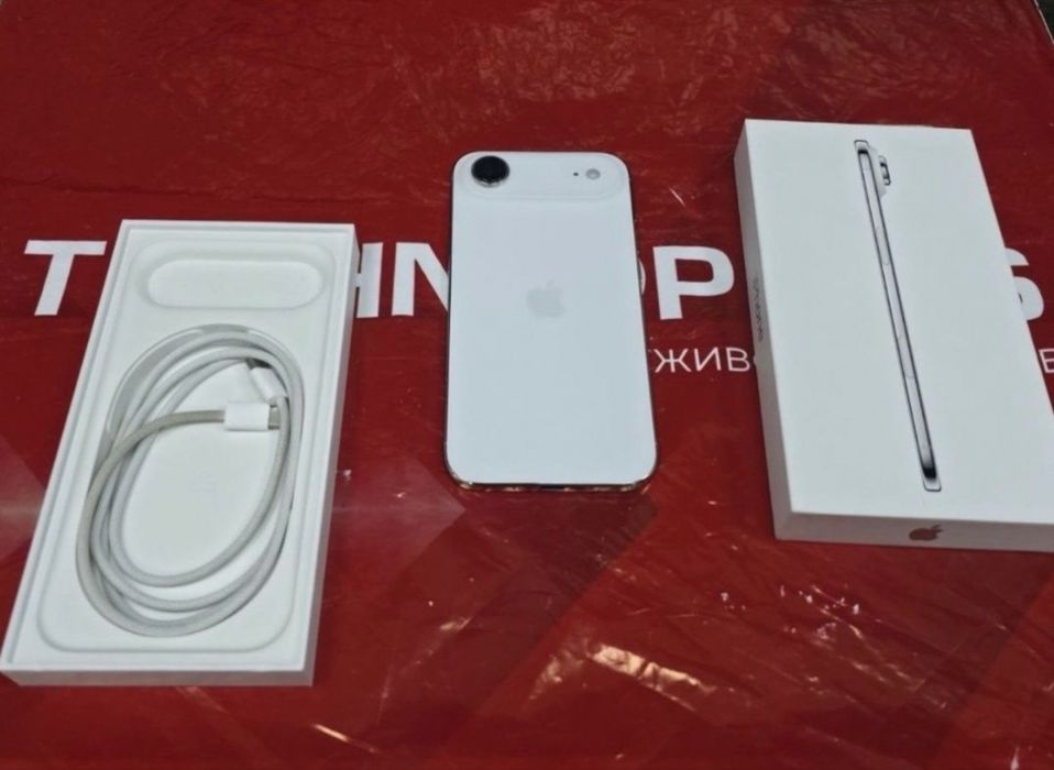 256GB iPhone 17 Air 5G Гаранция Технополис 2027г. Cloud White | Бял
