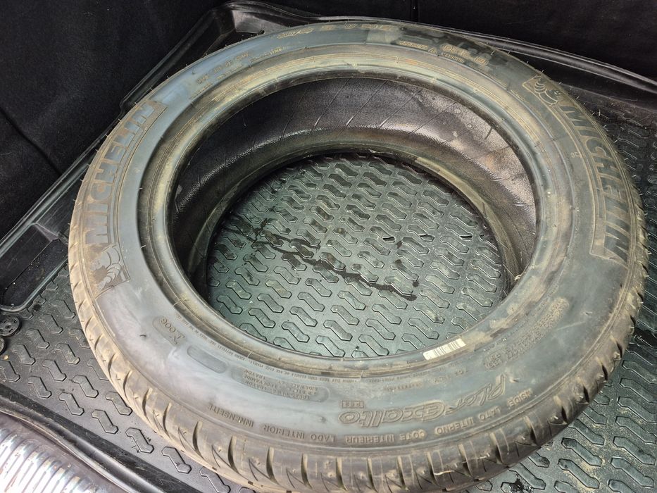 Vand 1 Anvelopa Michelin ,dimensiunea 215/55/17,94w,MODEL Pilot Exalto