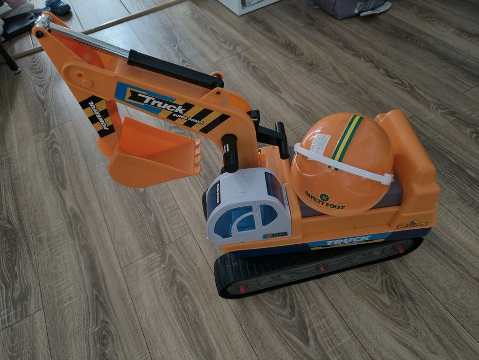 Excavator pentru copii cu braț și cupă funcționale