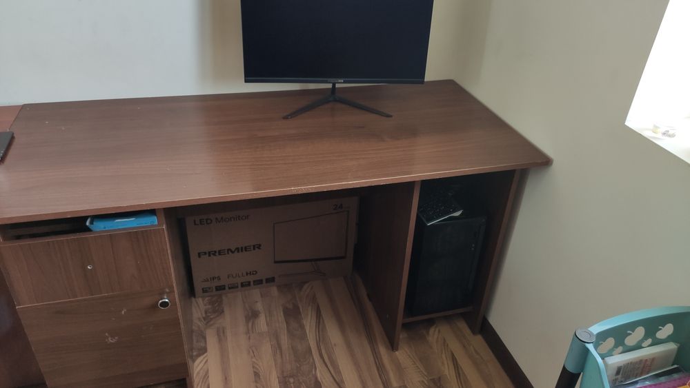 Монитор 24 для пк