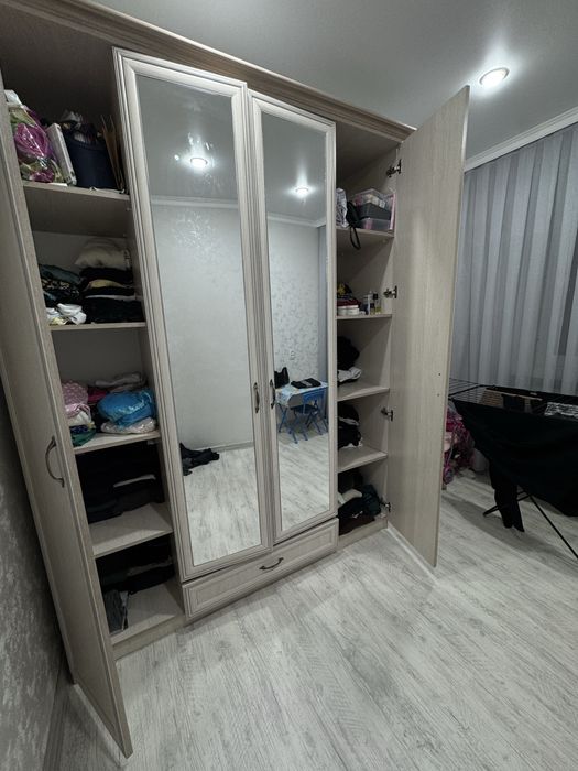 Сапльный шкаф состаяние б/у