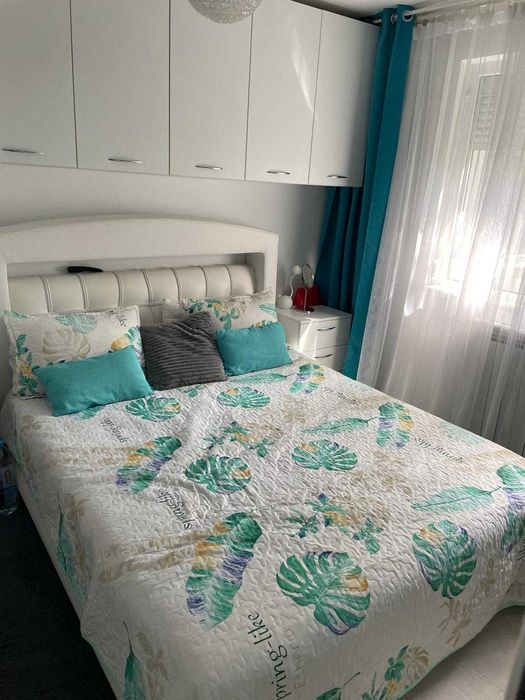 3 camere decomandat cf 2A - Al.Iezerului -  pret negociabil