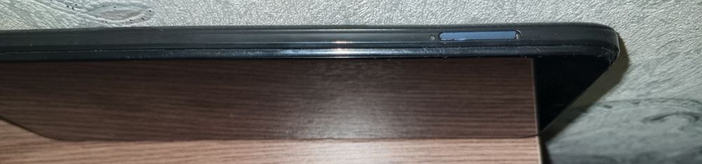 Tecno spark 8c 4+3gb/128