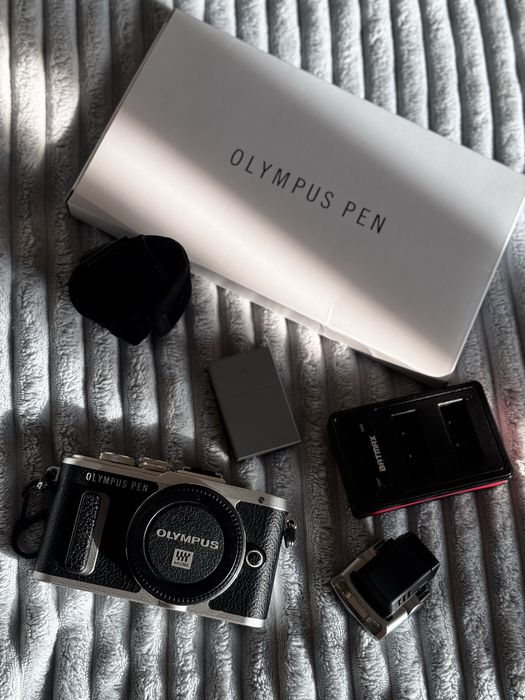 Olympus PEN E-PL восемь (Только Body-тушка)