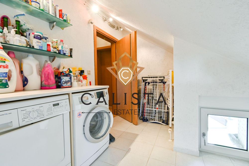 Продава се Къща в София, Горна баня - 499 кв.м за 1227 €/кв.м - Снимка #15