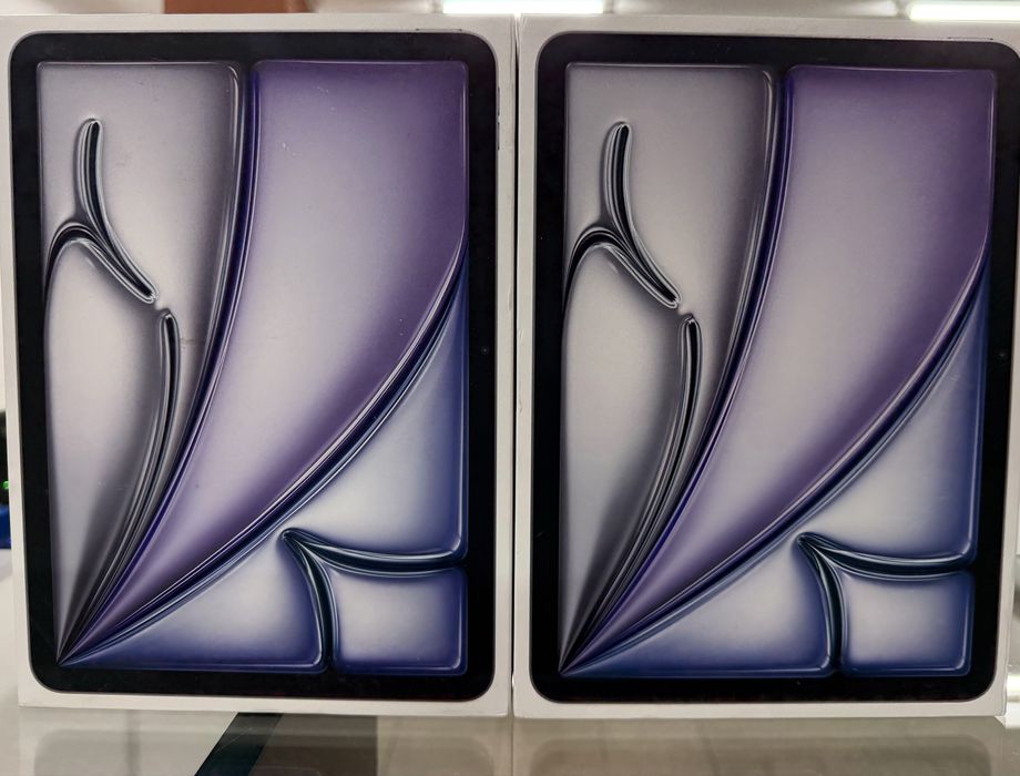 iPad air 11 M3 256 gb Pret 3000 lei