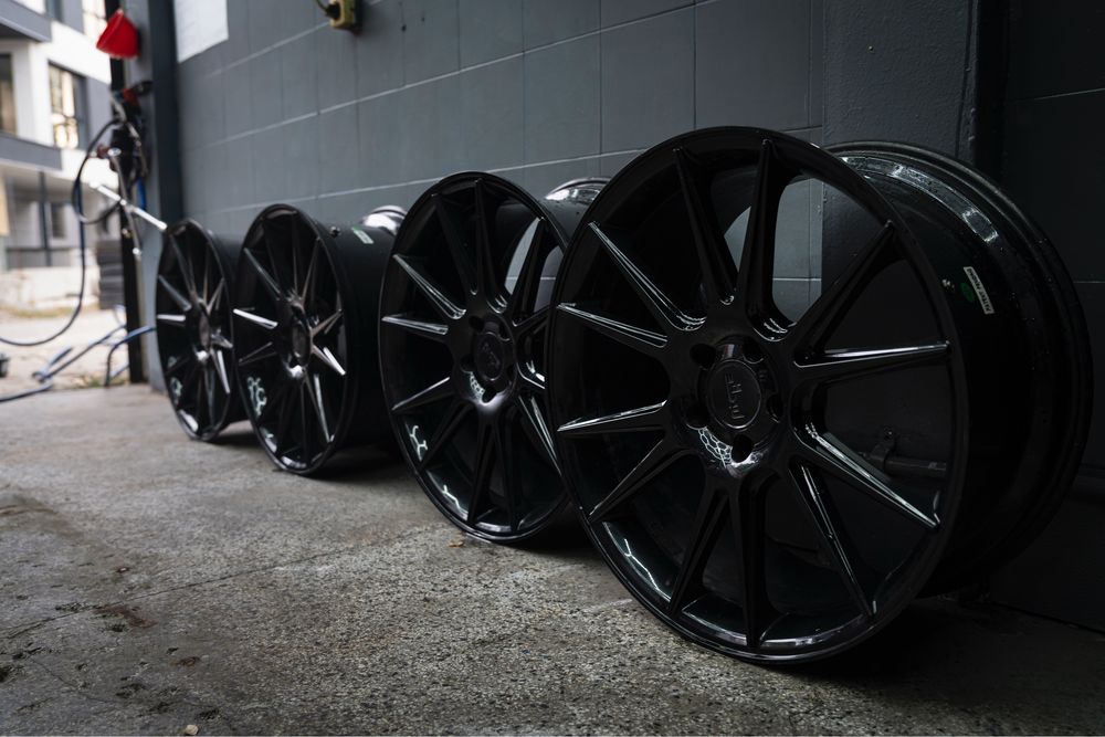 20  “USA -пiche ковани Audi Mercedes