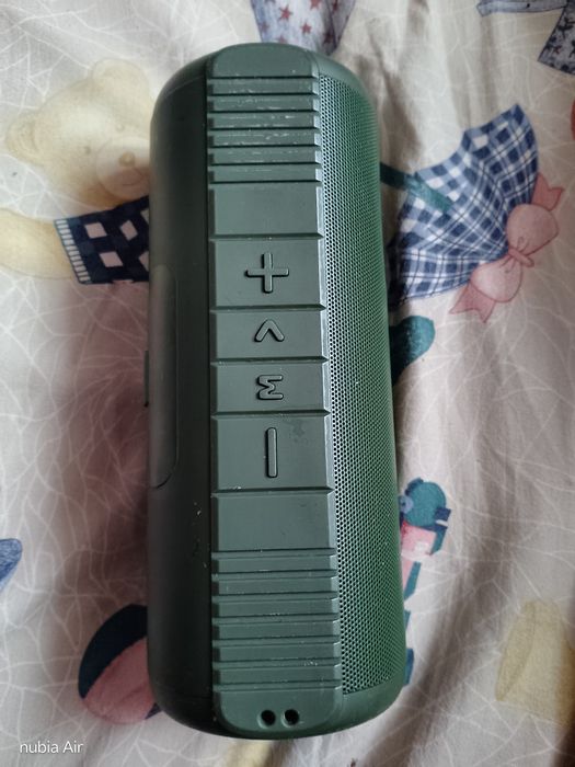 Boxă portabilă cu acumulator,Bluetooth,card,stik,radio, perfect functi