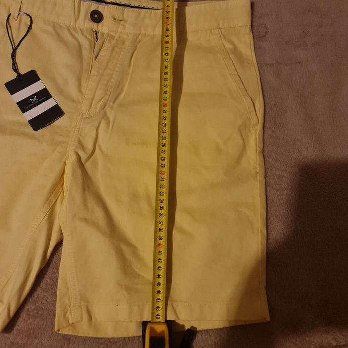 Pantaloni scurti pentru bărbați