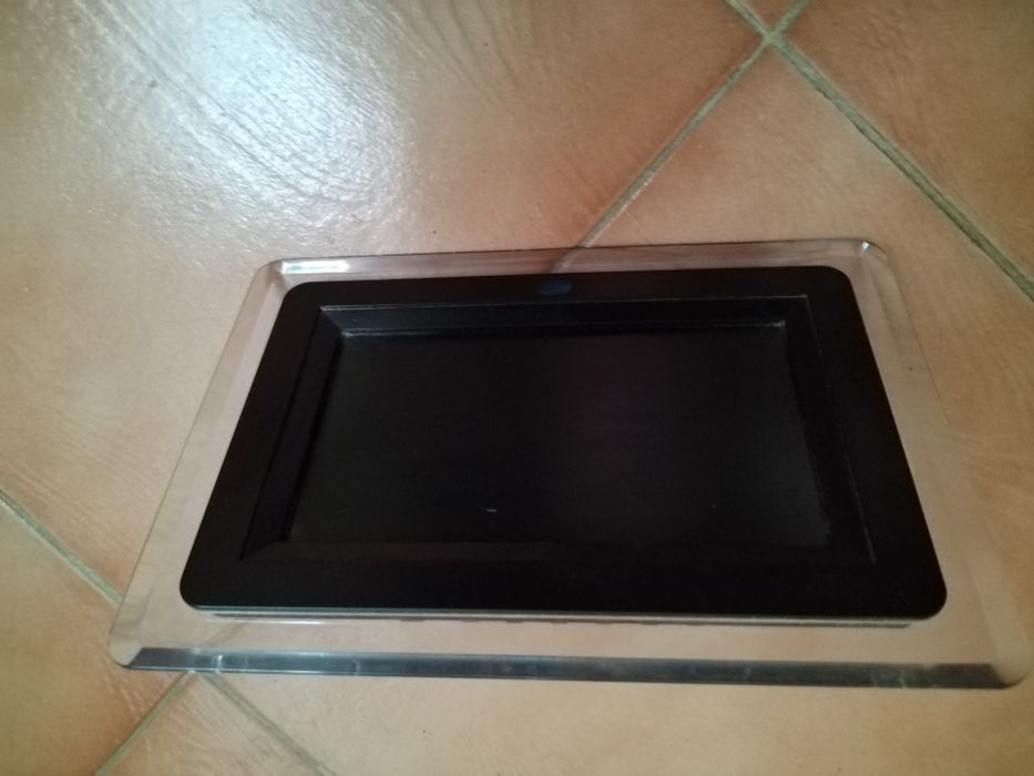 Дигитална Фото Рамка амка