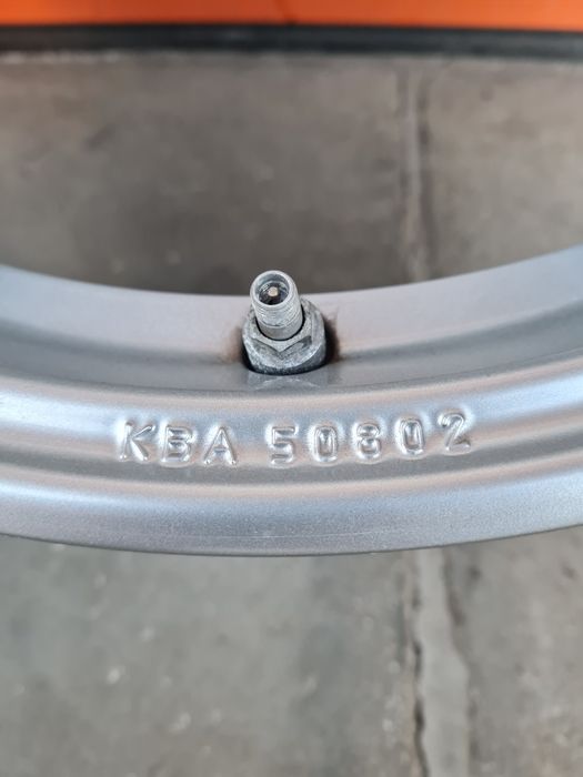 Джанти BROCK за VW AUDI SEAT SKODA BMW R18 5x112 ET30 8J