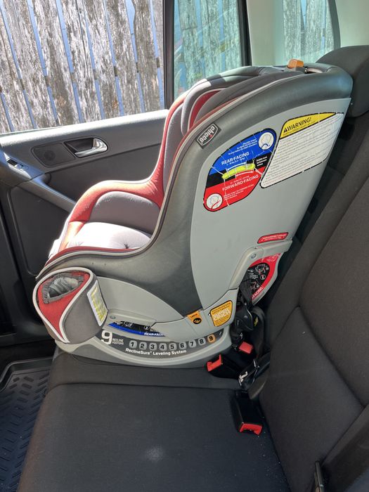 Vand scaun auto pentru copii Chicco Nexfitt Zip