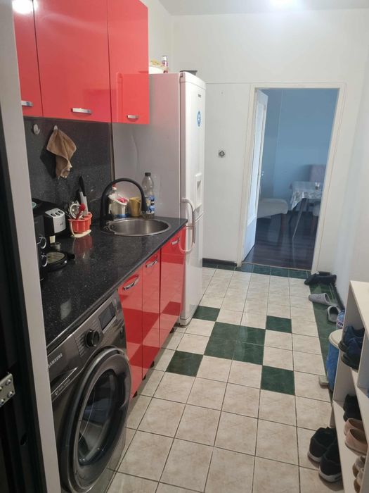 Продава се Тристаен апартамент в София, Люлин 5 - 68 кв.м за 1986 €/кв.м - Снимка #2