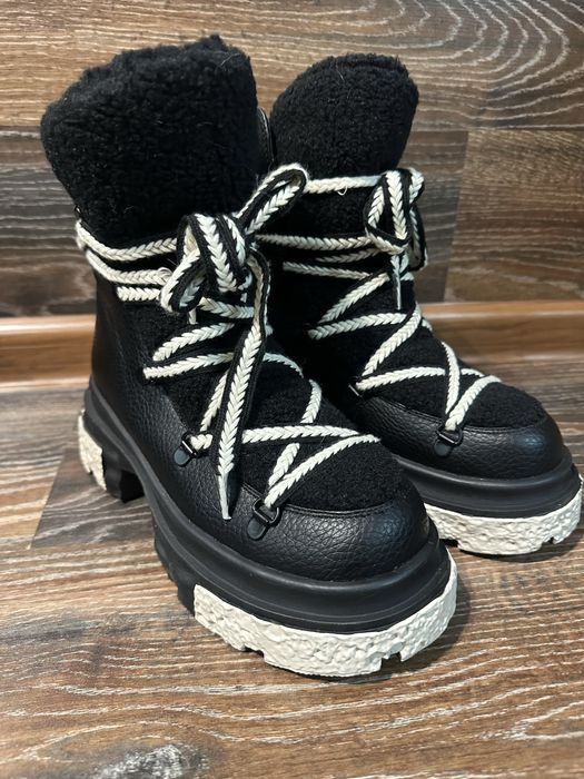 Ботинки  женские , зима