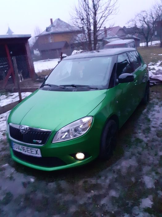 Vând skoda fabia