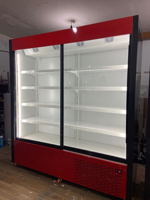 Витринный холодильники