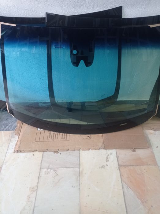 Лобовое ойналар сотилади