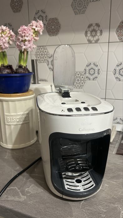 Espressor Tchibo Cafissimo +23 capsule cadou
