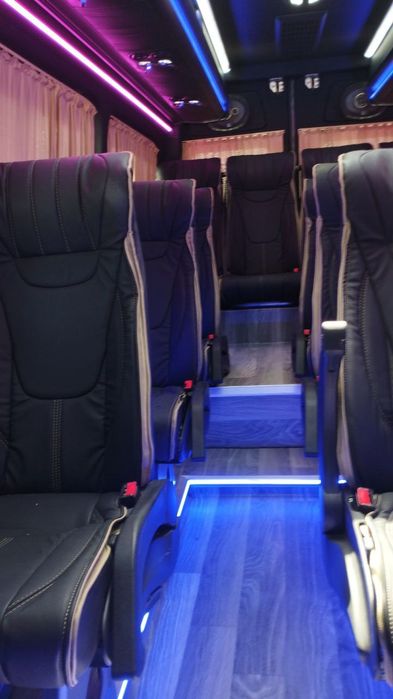 Mercedes sprinter sotiladi