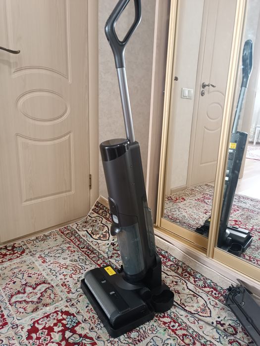 Умный моющий пылесос