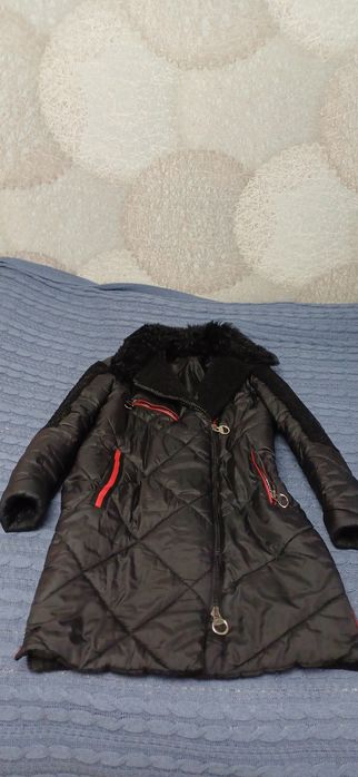 Продам женский пуховик