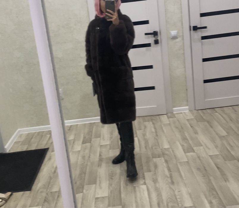 Продам норковую шубу