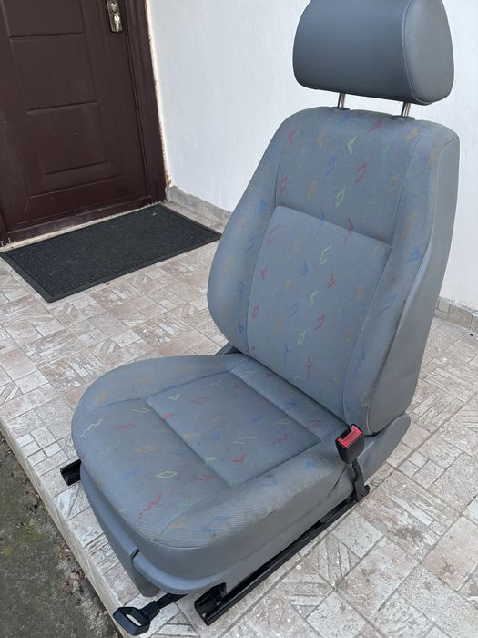 седалки за caddy