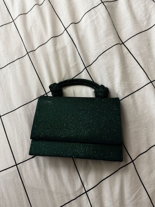 Бляскава чанта на Zara