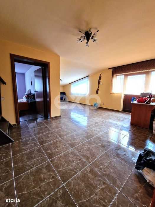 Casa de vanzare S+P+M , Teis – la 5 minute de Targoviste