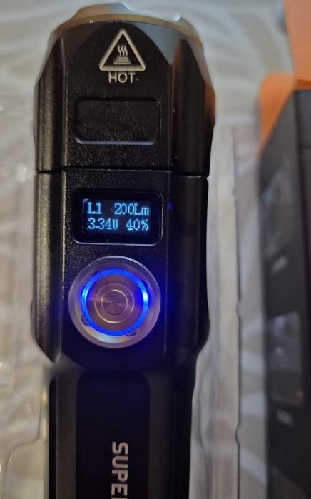 LED Фенер Superfire F15-T (2000lm) дисплей, Powerbank