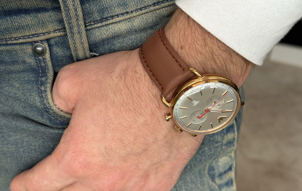 Emporio Armani оригинален часовник