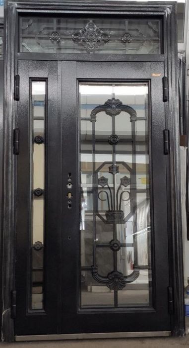 Temir eshiklar.Темир эшиклар Входные двери.