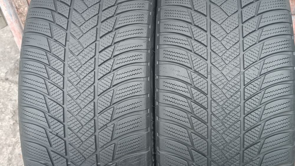 255/40/20 Bridgestone Дот 1124