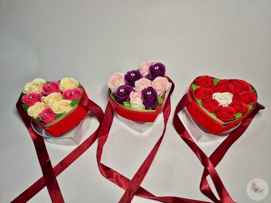 Aranjamente florale pentru V-day si Dragobete