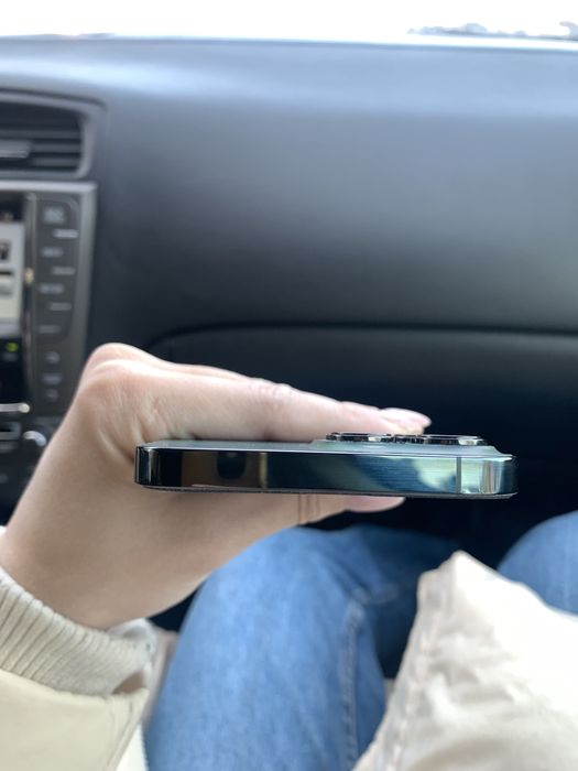 Телефон Iphone 13 pro max