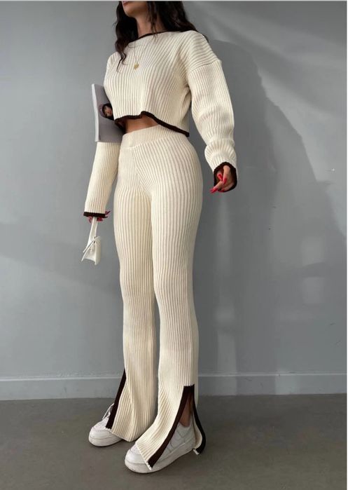 Дамски комплект/сет плетен