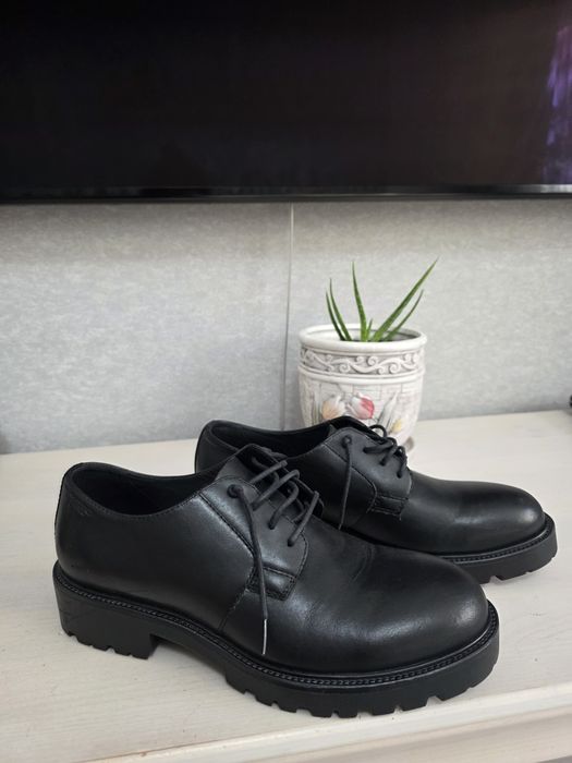 ботинки и туфли женские