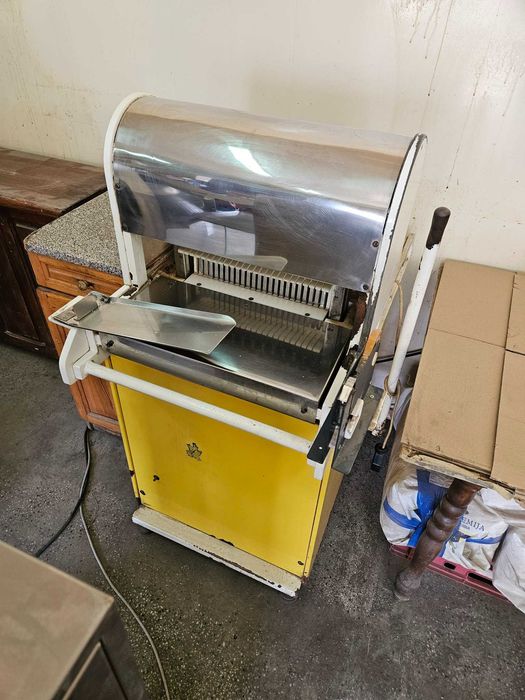 ОБУРУДВАНЕ ЗА ПРОИЗВОДСТВО НА ТЕСТЕНИ ЗАКУСКИ