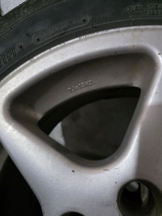 Лети джанти Toyota 15  5x100