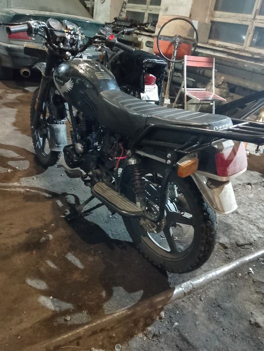 Мотоцикл обмен на айфон