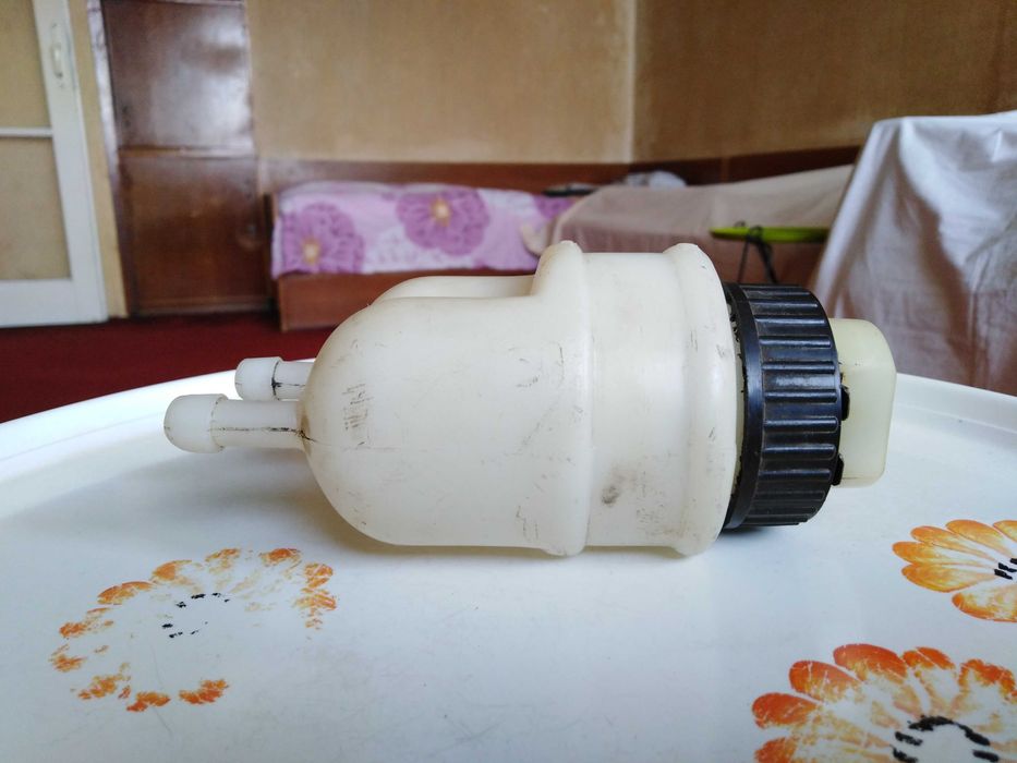 Продавам части за лека кола - Вартбург - 353 W