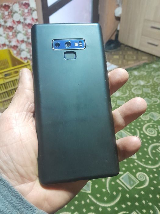 Vând telefoane Samsung note 9 .A51..Samsung note 10 plus.samsung a14si