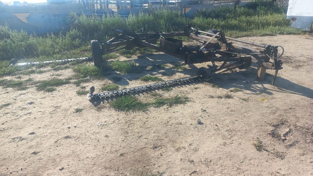 Продам косилку прицепную КДП-4