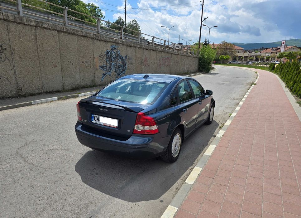 Volvo S40 1.6 газ/бензин